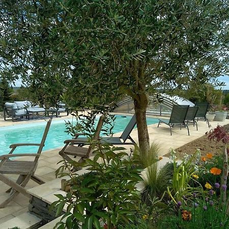 Maison/Villa Avec Piscine Privee Gite Brain D'Eau La Chapelle-de-Brain Екстериор снимка