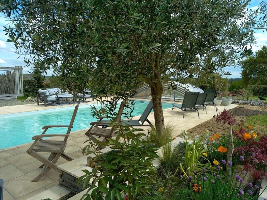 Maison/Villa Avec Piscine Privee Gite Brain D'Eau La Chapelle-de-Brain Екстериор снимка